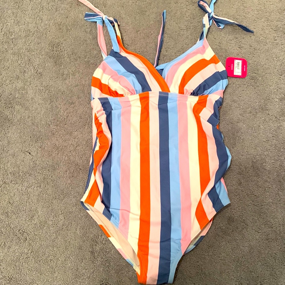 Maternity Striped Swimsuit Size Small Cup D/DD